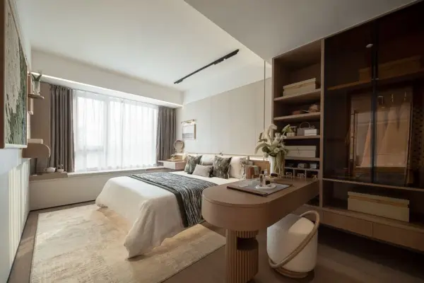 Brown Linear Writing-area Bed