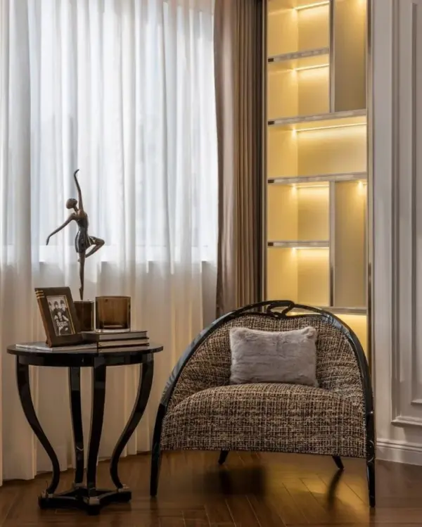 Brown Patterned Rounded Lounge Chair