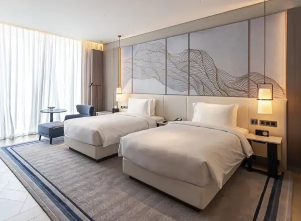 Ivory Twin-room Square Bed