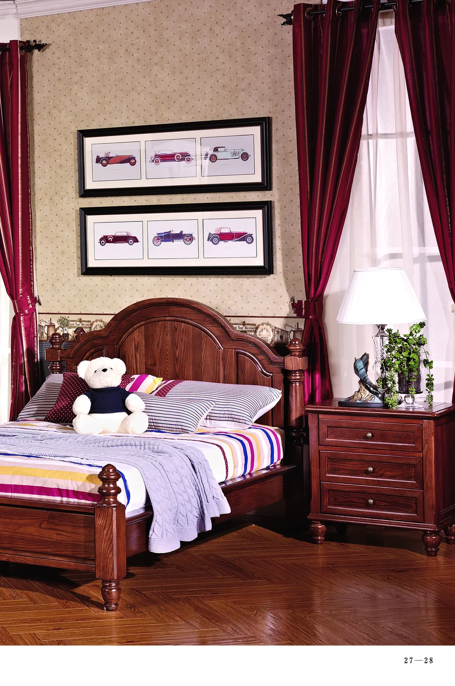 Dark-tone Scalloped Panelled Bed