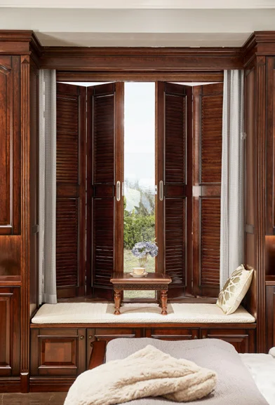 Dark-tone Framed Tall Mirror